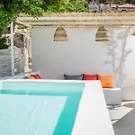 Bohemian Nest - Cheerful 2-bedroom With Pool Вилла Dhavgata