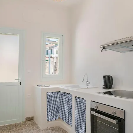 Bohemian Nest - Cheerful 2-bedroom With Pool * Davgáta