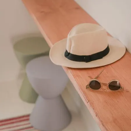 Bohemian Nest - Cheerful 2-bedroom With Pool Villa